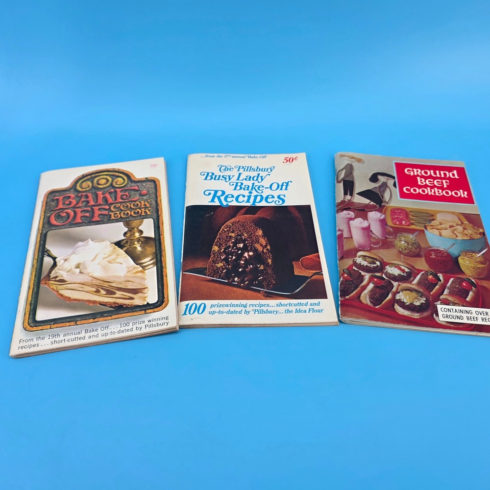 Vintage Pillsbury Bake-Off Cookbooks 1966 1968 Ground Beef Recipe Book Lot of‎ 3